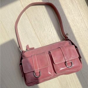 Paola by Perlina | Pink Leather Shoulder Bag